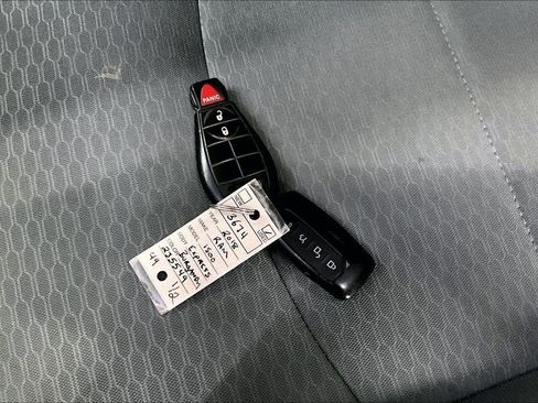 Used 2018 RAM 1500 Express w/ Express Value Package image 34