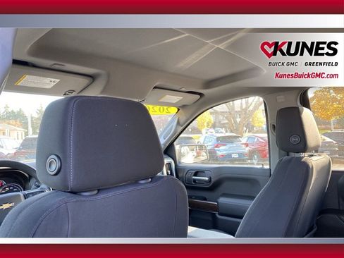 Used 2020 Chevrolet Silverado 1500 LT w/ Remote Start Package image 27