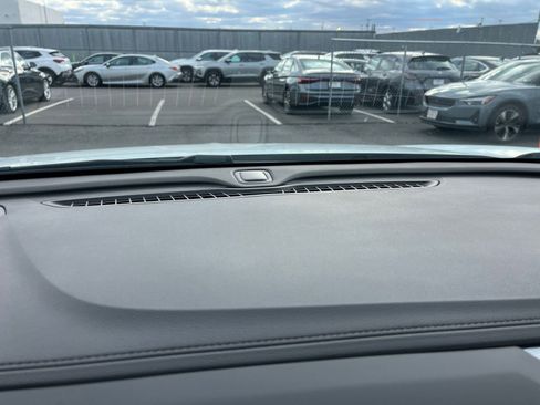 Used 2025 Buick Encore GX Preferred image 18