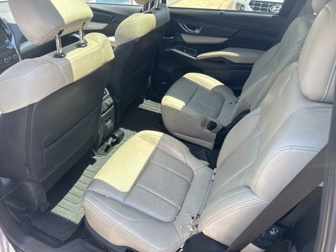 Used 2019 Subaru Ascent Limited w/ Popular Package #2 AWD/4WD image 19
