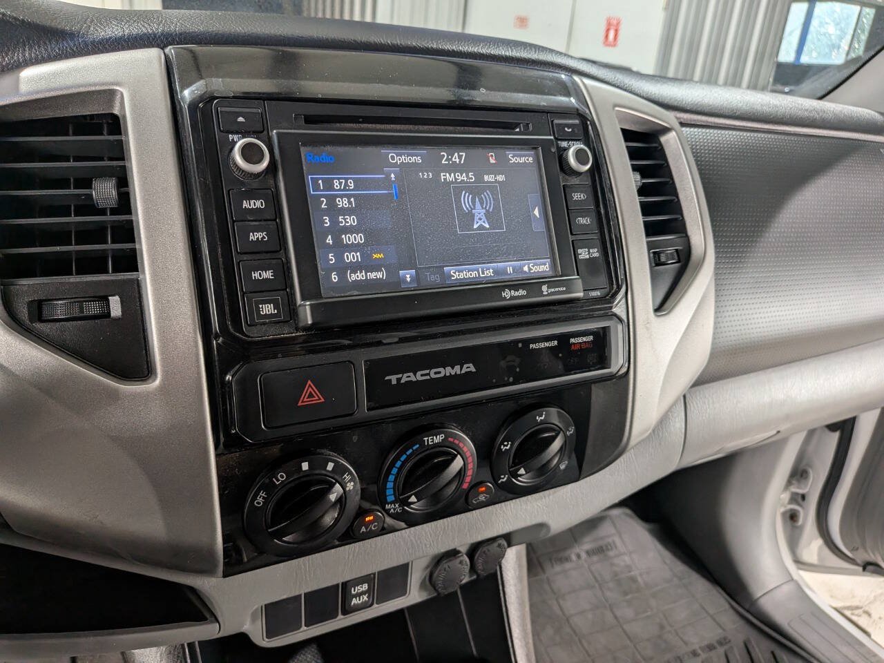 Used 2015 Toyota Tacoma PreRunner w/ TRD Sport Package RWD image 23