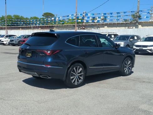 New 2026 Acura MDX w/ Technology Package FWD image 4