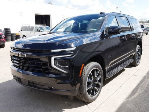 New 2026 Chevrolet Suburban RST w/ Comfort Package image 4