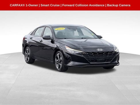 Used 2023 Hyundai Elantra SEL w/ Convenience Package FWD image 1