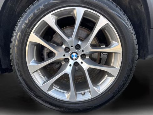 Used 2024 BMW X5 xDrive40i AWD/4WD image 11