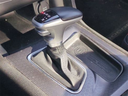 Used 2016 Dodge Charger SXT w/ AWD Plus Group image 32