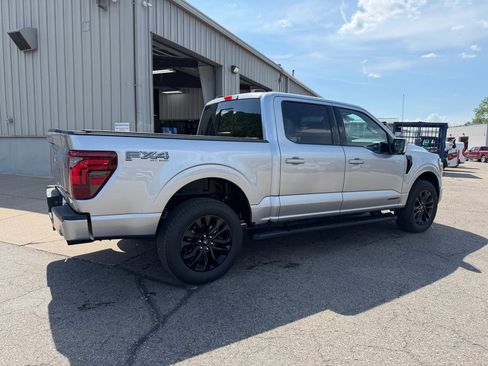 Used 2025 Ford F150 Lariat w/ Equipment Group 502A High AWD/4WD image 4