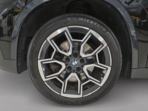 Used 2025 BMW X1 xDrive28i w/ Technology Package AWD/4WD image 9