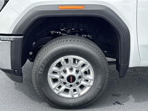 New 2026 GMC Sierra 2500 SLE AWD/4WD image 26