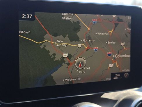 Used 2017 Mercedes-Benz C 300 Sedan image 4