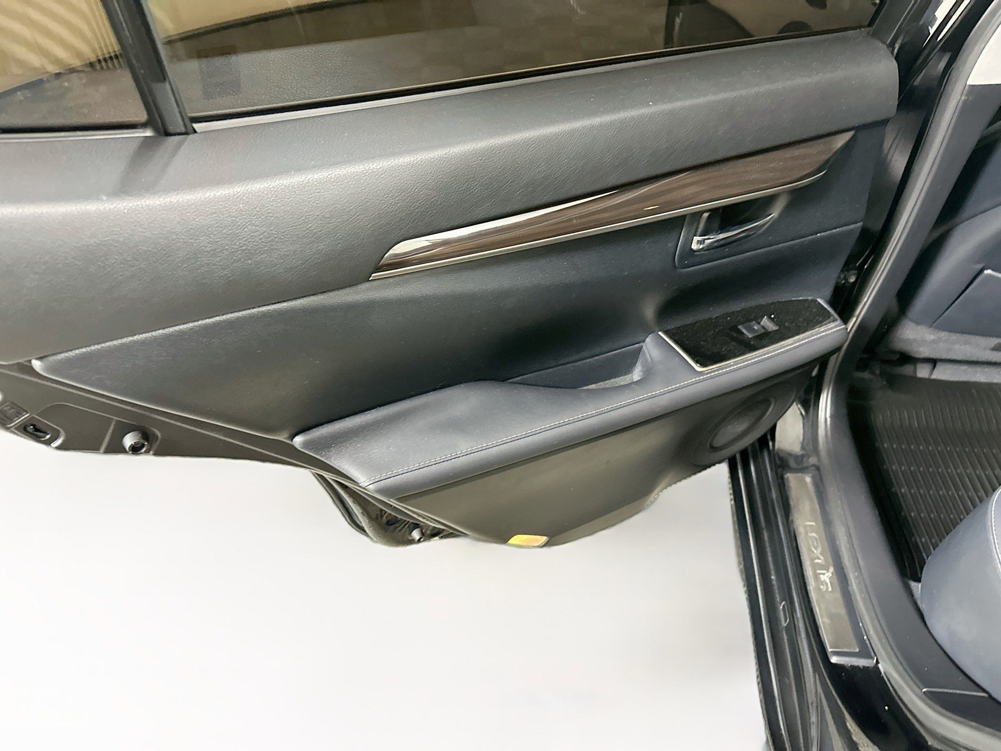 Used 2018 Lexus ES 350 w/ Navigation System Package FWD image 27