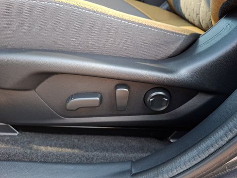 Certified 2024 Subaru Crosstrek 2.5i Sport w/ Crosstrek Mirror Package AWD/4WD image 15