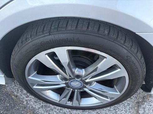 Used 2016 Mercedes-Benz E 350 Sedan w/ Premium Package image 27