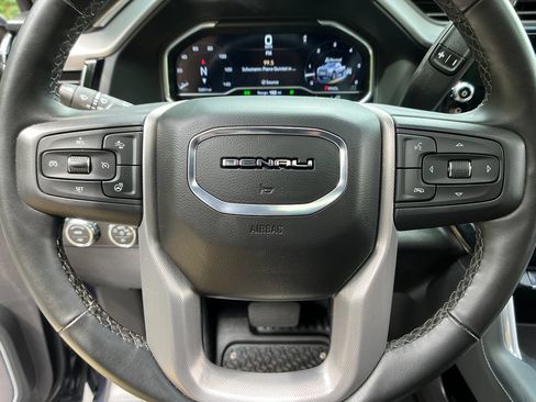 Used 2024 GMC Sierra 2500 Denali w/ Denali Reserve Package AWD/4WD image 14