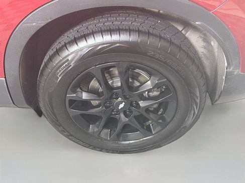 Used 2019 Chevrolet Blazer LT FWD image 11