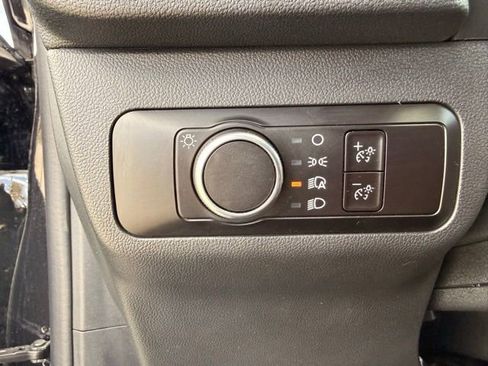 Used 2025 Ford Escape ST-Line AWD/4WD image 22