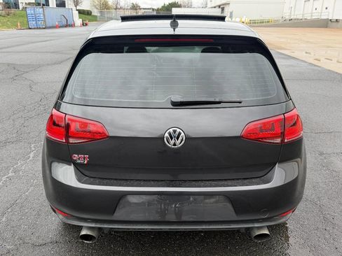 Used 2017 Volkswagen GTI SE FWD image 4