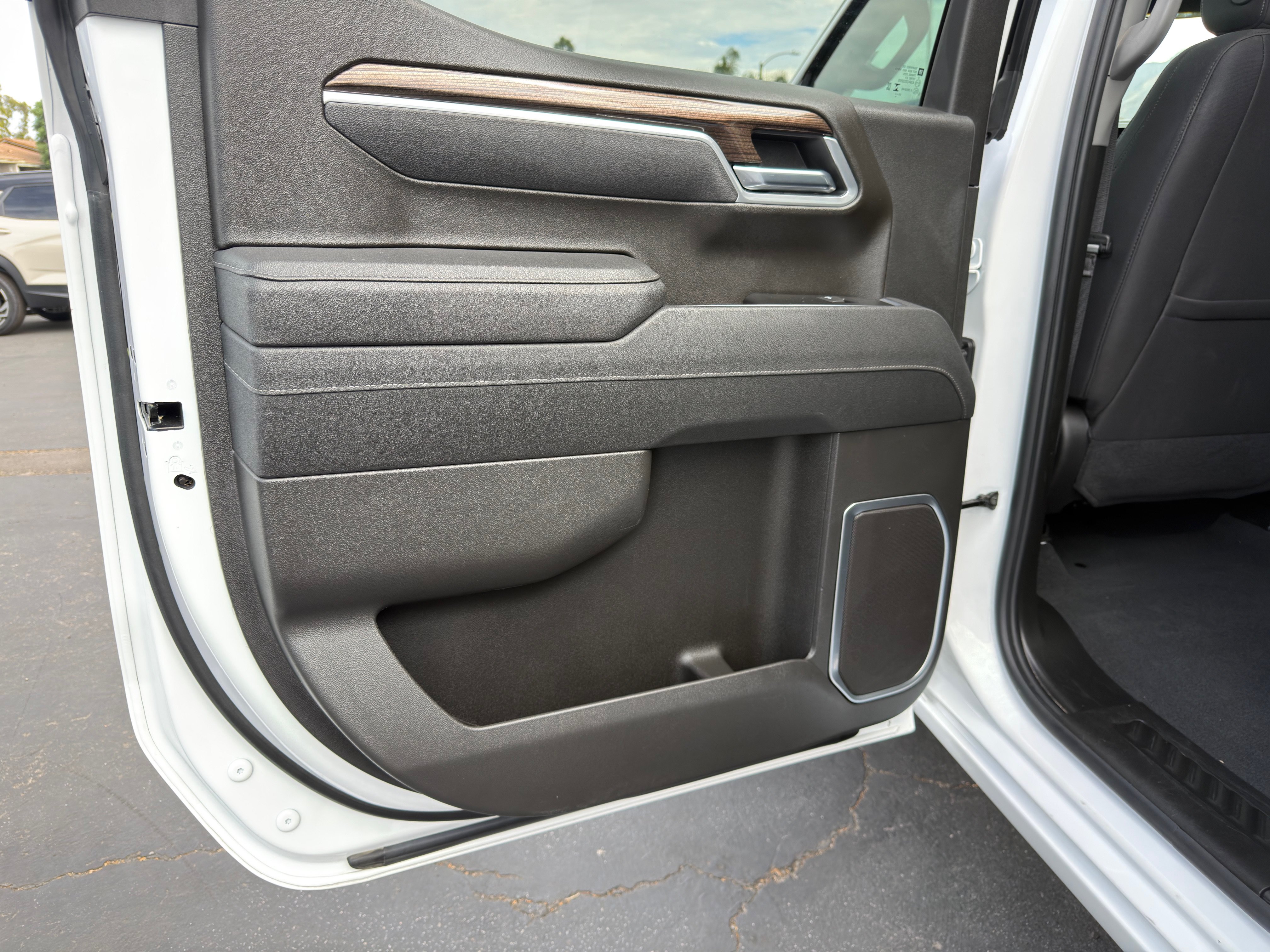 Used 2026 Chevrolet Silverado 1500 RST AWD/4WD image 22