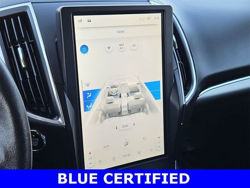 Certified 2023 Ford Edge Titanium image 21