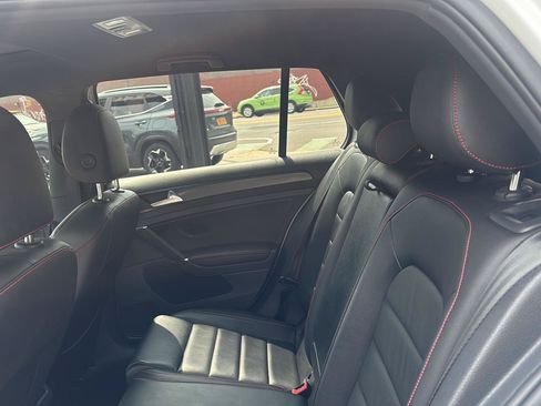 Used 2019 Volkswagen GTI SE w/ SE Experience Package FWD image 32
