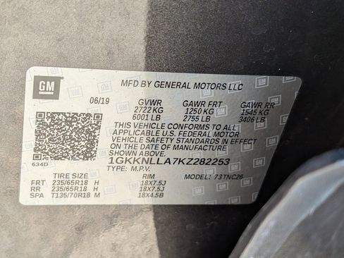 Used 2019 GMC Acadia SLE image 36