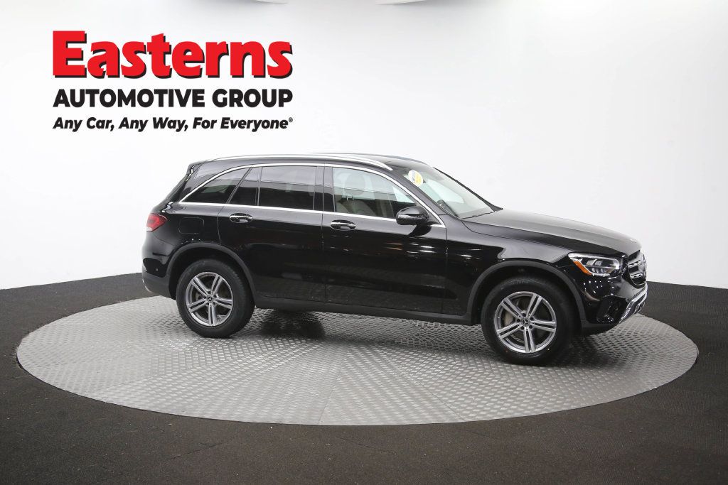 Used 2022 Mercedes-Benz GLC 300 4MATIC w/ Multimedia Package Lite image 53