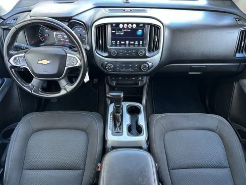 Used 2017 Chevrolet Colorado LT w/ Safety Package image 13