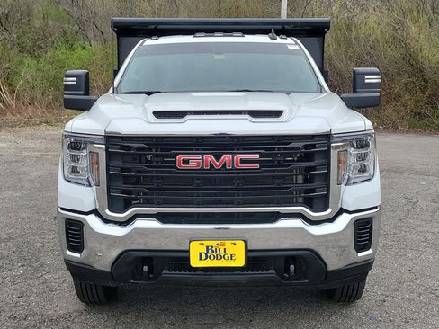Used 2023 GMC Sierra 3500 Pro w/ Convenience Package AWD/4WD image 2