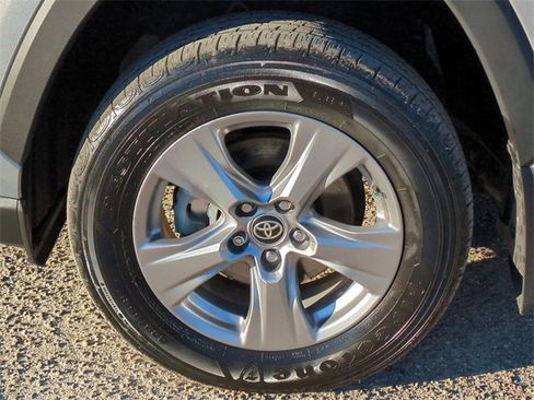 Used 2024 Toyota RAV4 XLE image 12