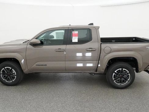 New 2026 Toyota Tacoma TRD Sport image 31