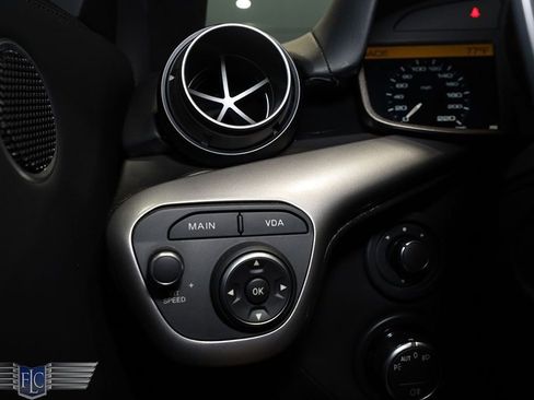 Used 2016 Ferrari F12 Berlinetta image 31