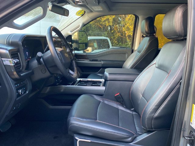 Used 2023 Ford F350 Lariat w/ Tow Technology Package AWD/4WD image 10