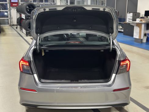 Used 2023 Honda Civic EX image 6