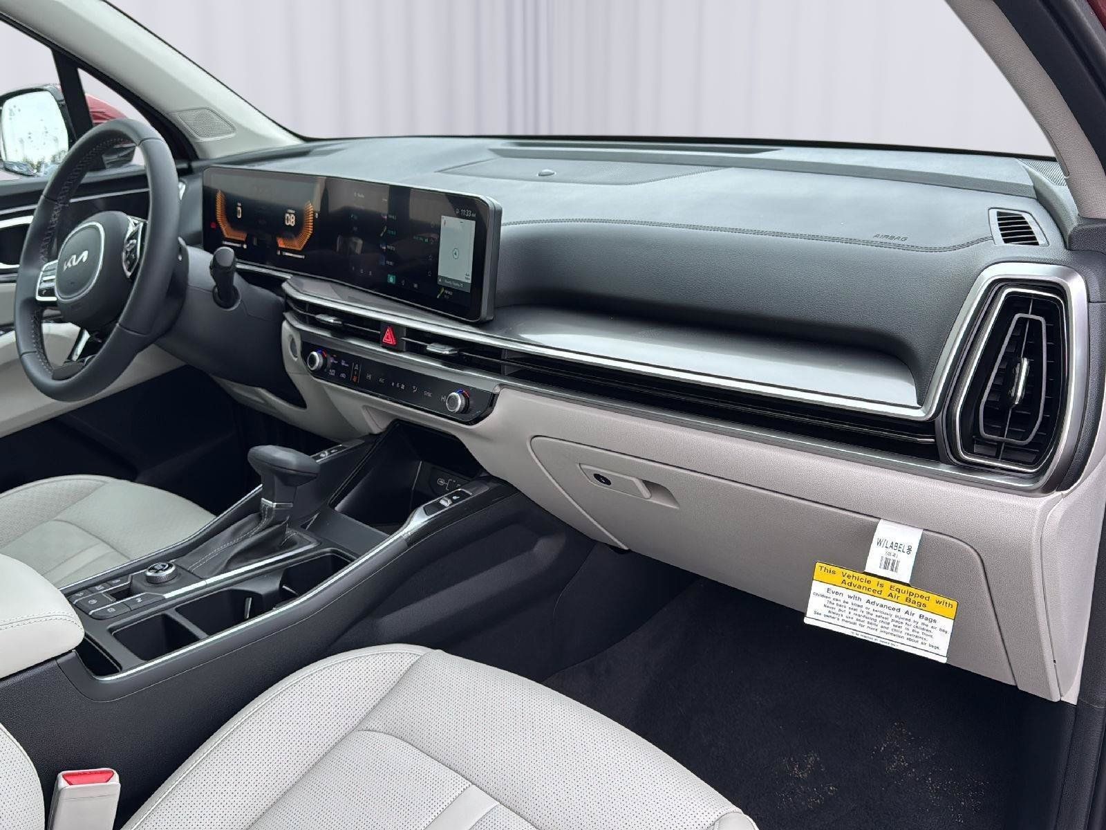 Used 2025 Kia Sorento S w/ Panoramic Sunroof Package FWD image 44