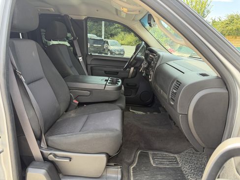 Used 2013 Chevrolet Silverado 1500 LT AWD/4WD image 10