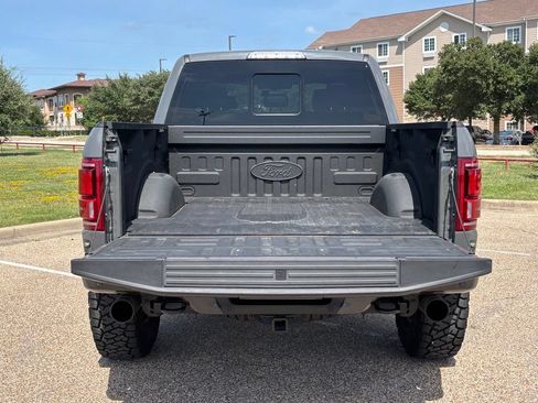 Used 2020 Ford F150 Raptor w/ Equipment Group 802A Luxury AWD/4WD image 7