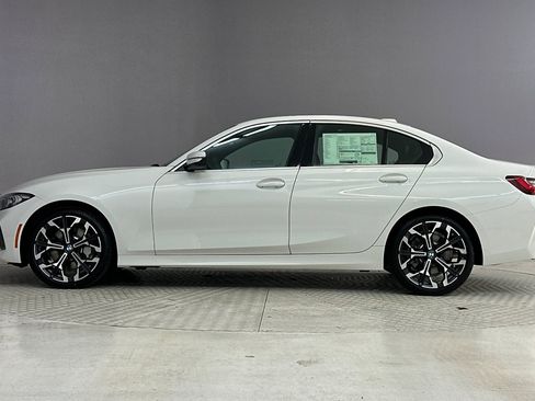New 2026 BMW 330i Sedan w/ Premium Package image 2