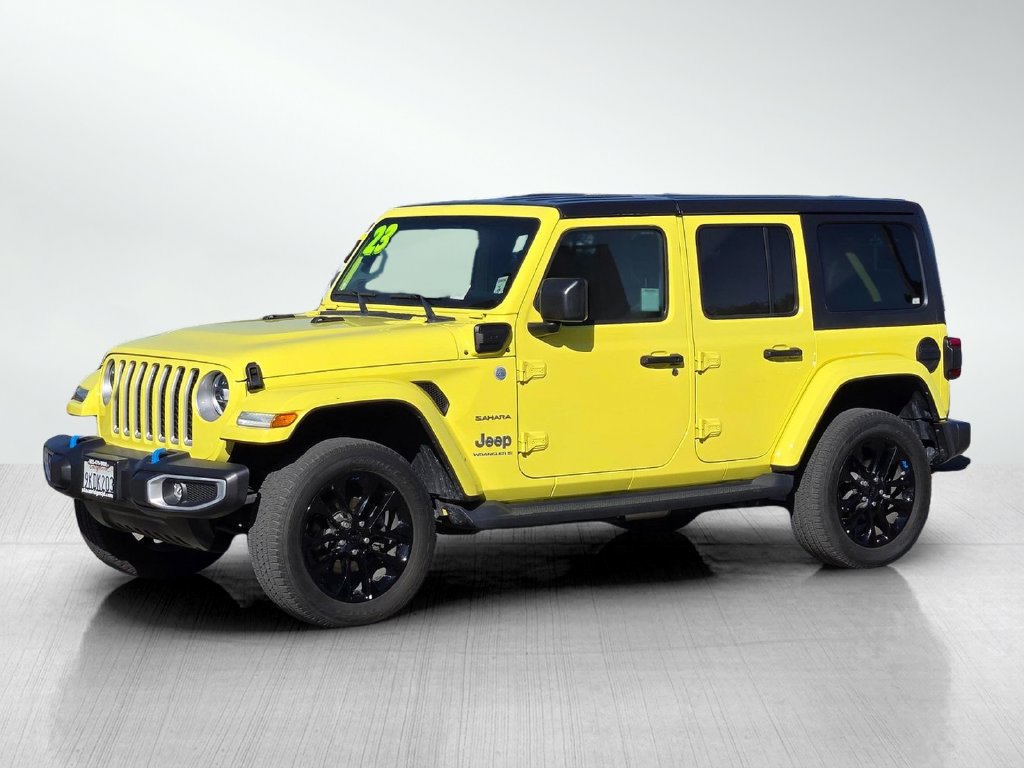 Used 2023 Jeep Wrangler Unlimited Sahara w/ Cold Weather Group AWD/4WD image 6