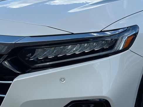 Used 2022 Honda Accord EX-L image 9