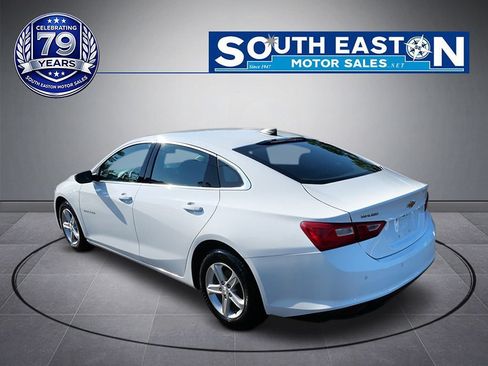 Used 2023 Chevrolet Malibu LS w/ Driver Confidence Package FWD image 5
