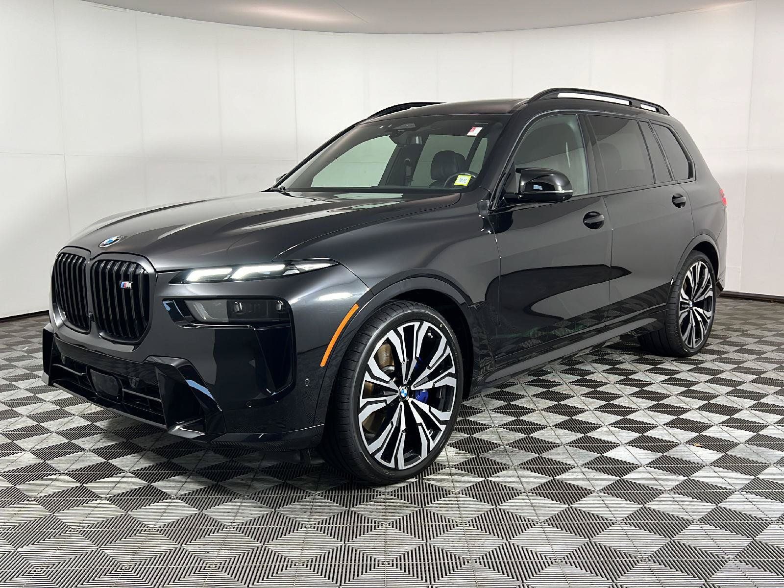 Used 2024 BMW X7 M60i w/ Executive Package AWD/4WD image 6
