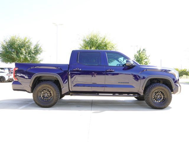 Used 2024 Toyota Tundra Limited AWD/4WD image 10