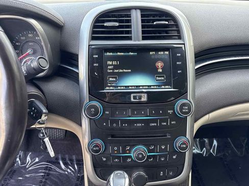Used 2015 Chevrolet Malibu LTZ FWD image 25