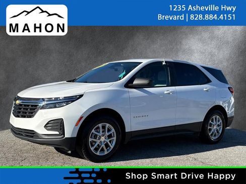 Used 2023 Chevrolet Equinox LS AWD/4WD image 1