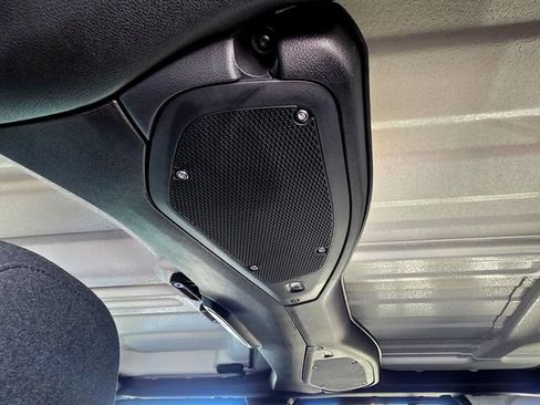 Used 2025 Jeep Wrangler Unlimited Sahara w/ Safety Group image 25