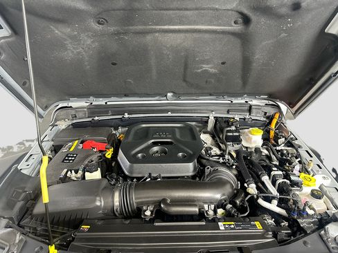 Used 2024 Jeep Wrangler Unlimited AWD/4WD image 33