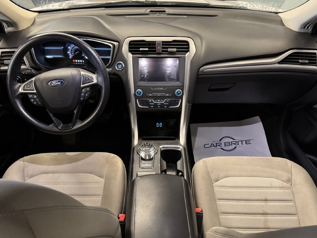 Used 2020 Ford Fusion S FWD image 9
