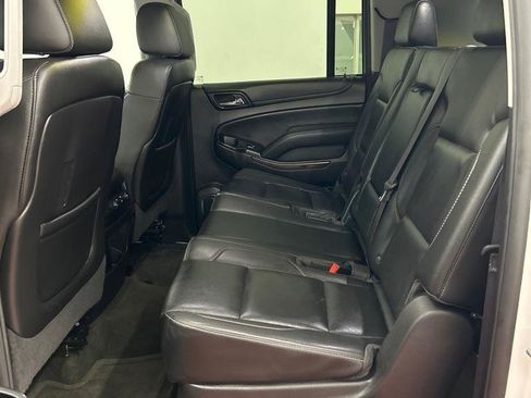 Used 2016 GMC Yukon XL SLT RWD image 26