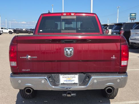 Used 2018 RAM 1500 Lone Star RWD image 4