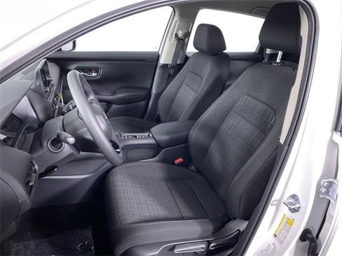 New 2025 Honda HR-V LX image 14